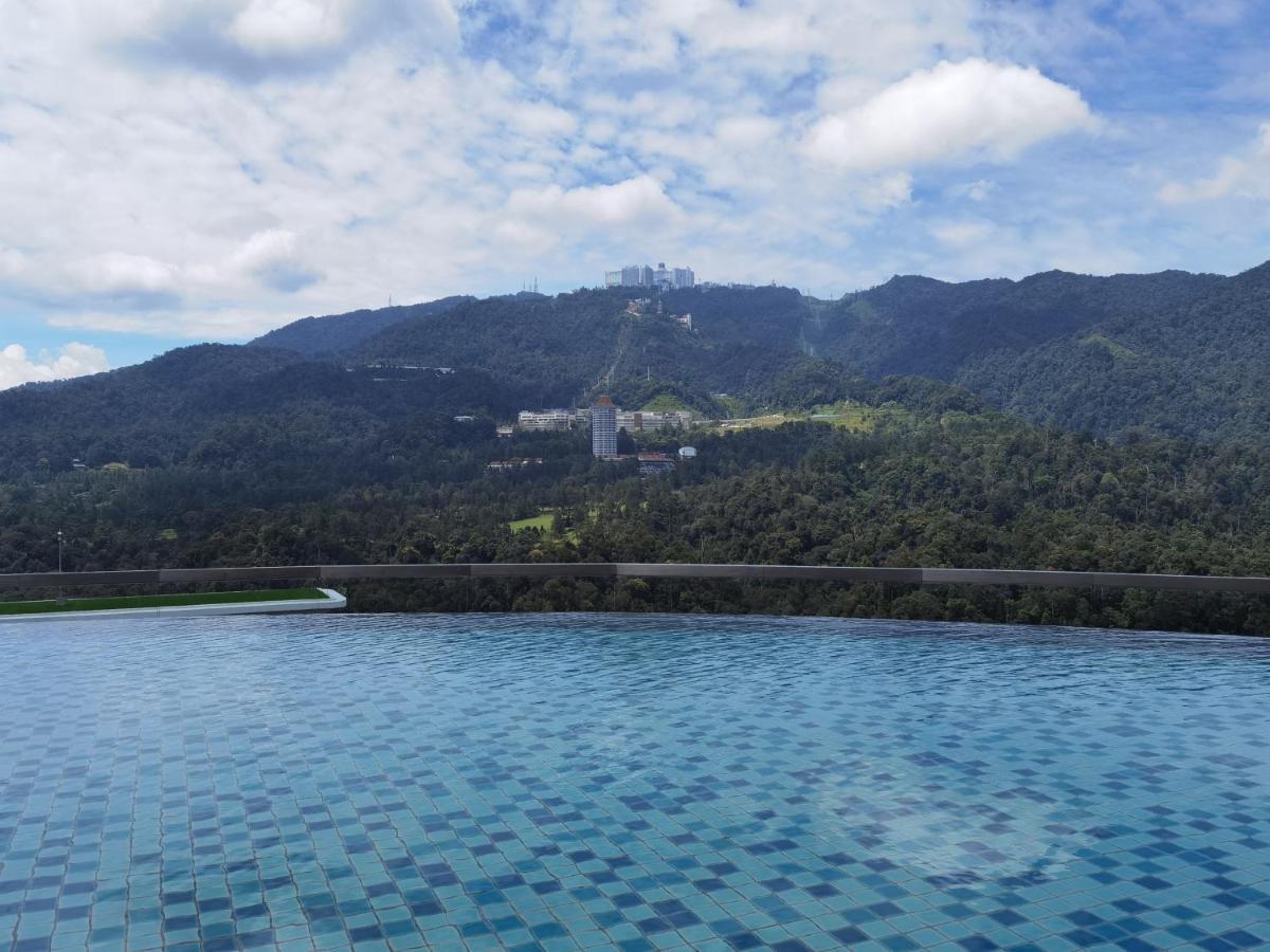 Windmill Upon Hills - Luxurious Sky Villa - 360Skypool - Heated Pool - Mountainous Genting View - Genting Highland By Youreasystay Genting Highlands Luaran gambar